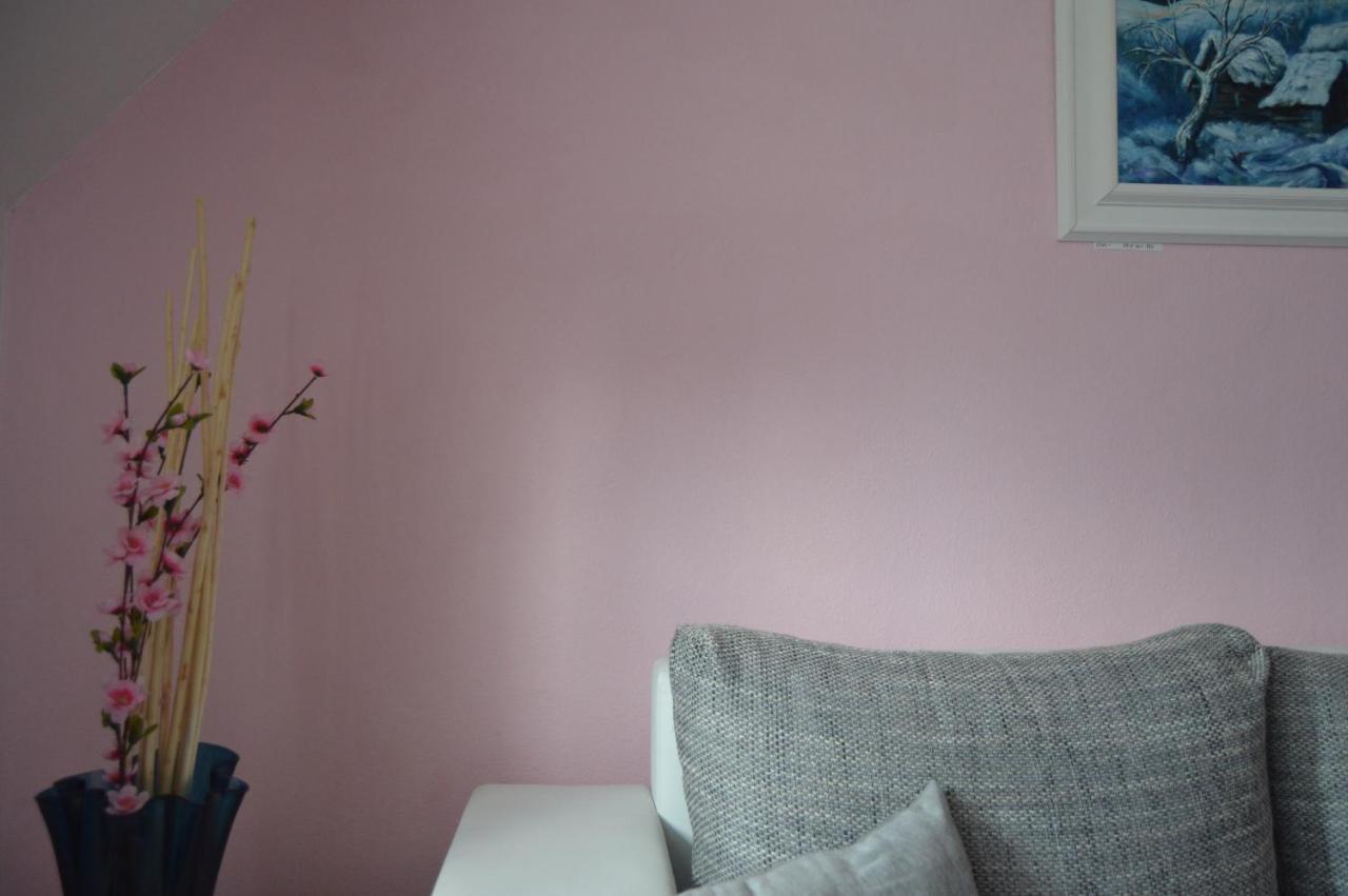 Motel Gombas 외부 사진